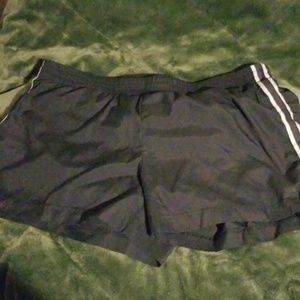 Old Navy Active Shorts Med
